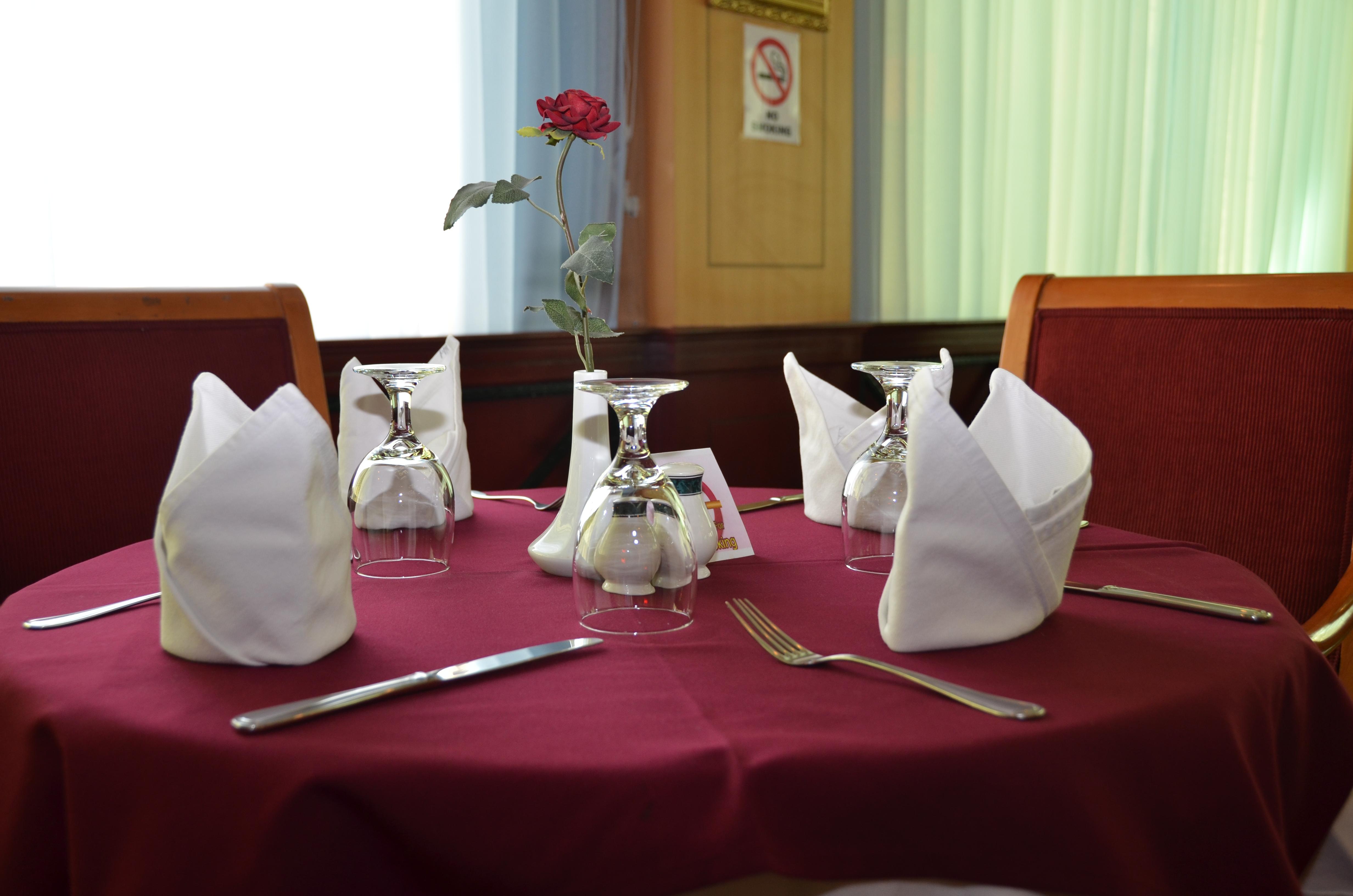 Pars International Hotel Manama Ngoại thất bức ảnh