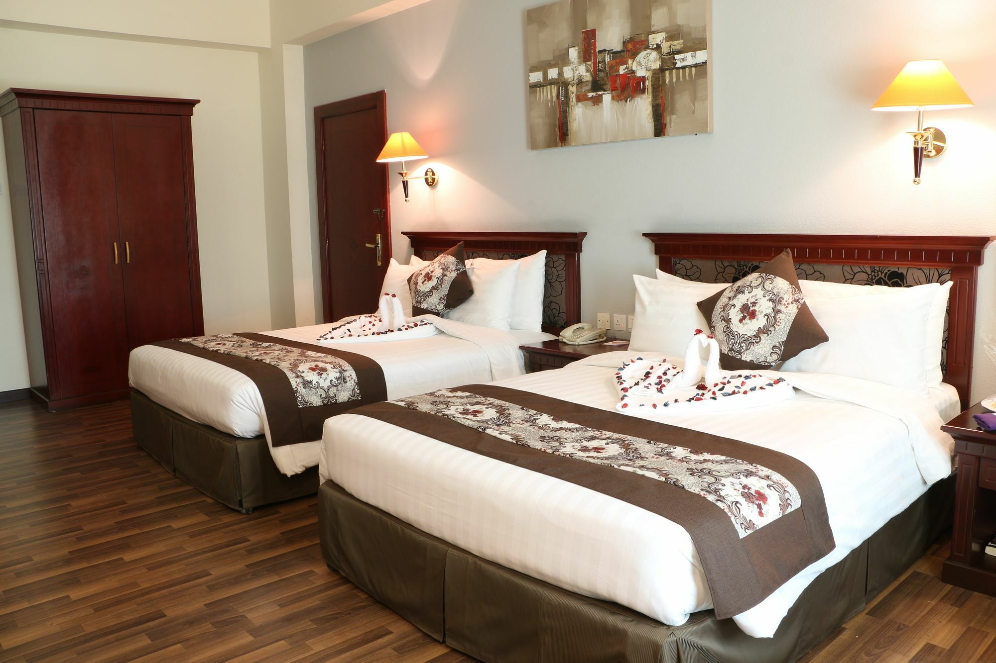 Pars International Hotel Manama Ngoại thất bức ảnh