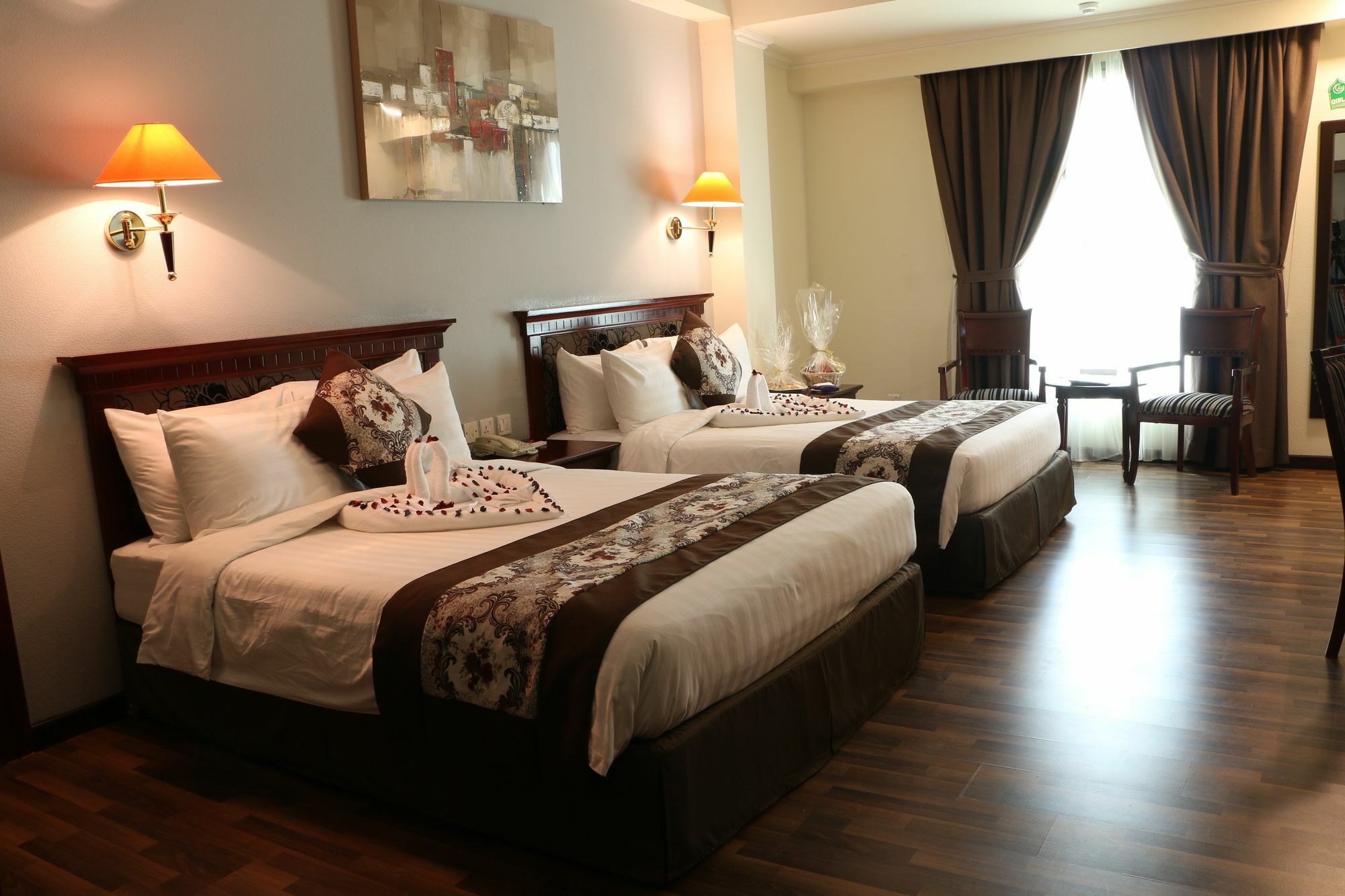 Pars International Hotel Manama Ngoại thất bức ảnh