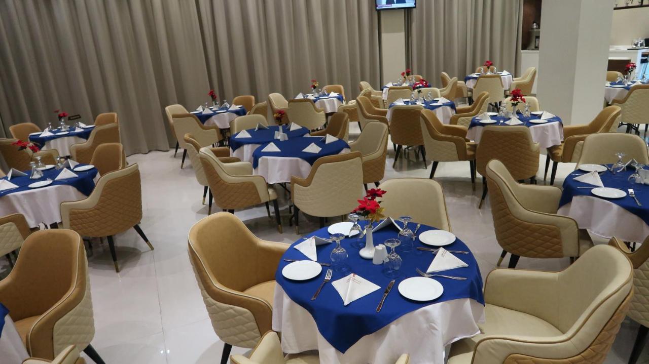 Pars International Hotel Manama Ngoại thất bức ảnh